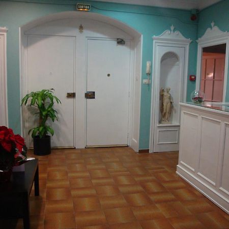 Hostal Valls Barcelona Exterior foto