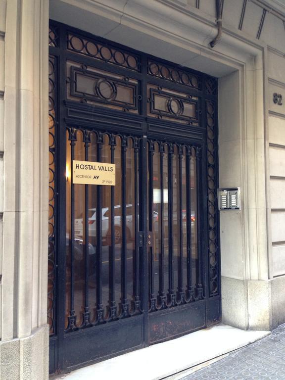 Hostal Valls Barcelona Exterior foto
