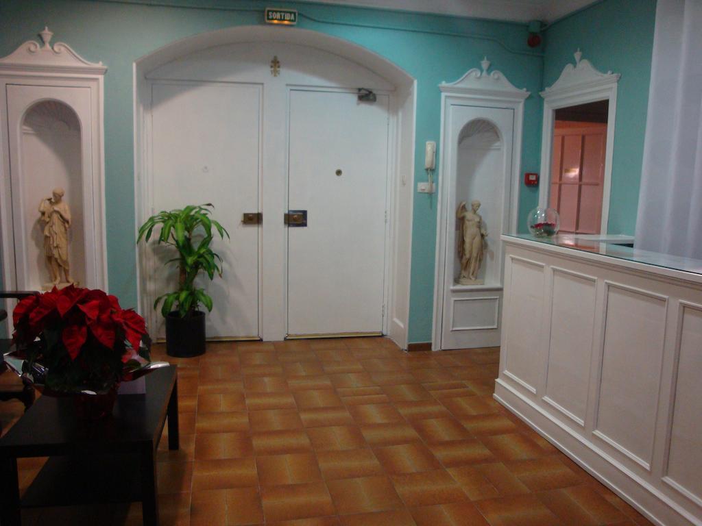 Hostal Valls Barcelona Exterior foto
